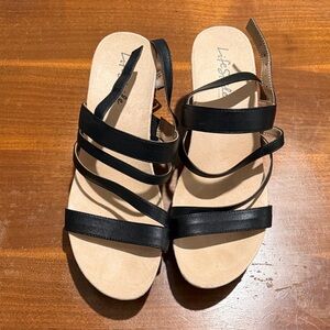 Life Stride Black Strappy Women's Sandals